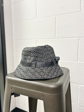 Load image into Gallery viewer, Hat
