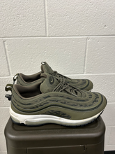 Load image into Gallery viewer, Nike Mens Athletic Shoes Mens 11
