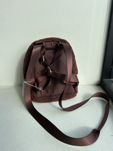 Load image into Gallery viewer, Purse
