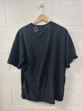 Load image into Gallery viewer, Short Sleeve Top Size Small
