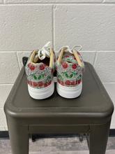Load image into Gallery viewer, Betsey Johnson Casual Shoes Womens 7.5
