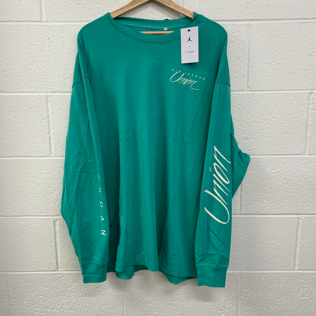Jordan Long Sleeve Top Size XXL