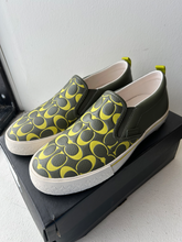 Load image into Gallery viewer, Coach Casual Shoes Mens 8
