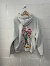 Load image into Gallery viewer, Dandy Worldwide Sweatshirt Size Small
