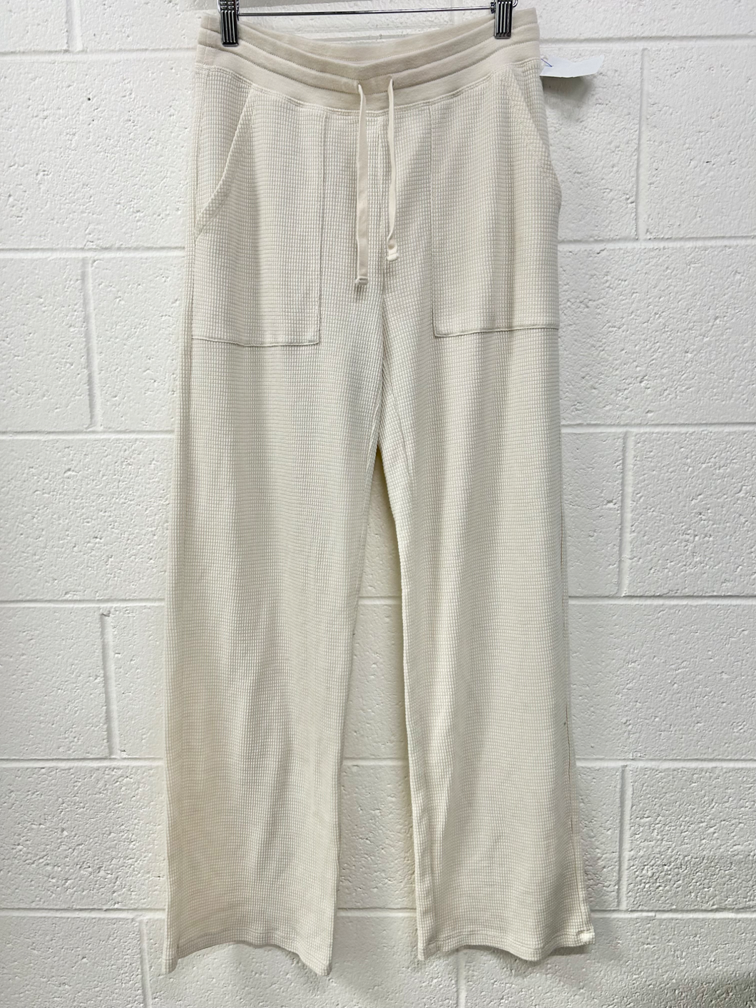 Tna Pants Size Medium