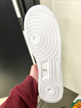 Load image into Gallery viewer, Mens Athletic Shoes Mens 13
