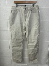 Load image into Gallery viewer, Pants Size 36

