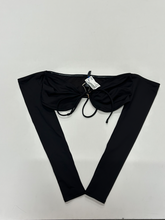 Load image into Gallery viewer, Skims Long Sleeve Top Size Medium
