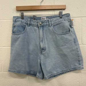 Princess Polly Shorts Size Medium