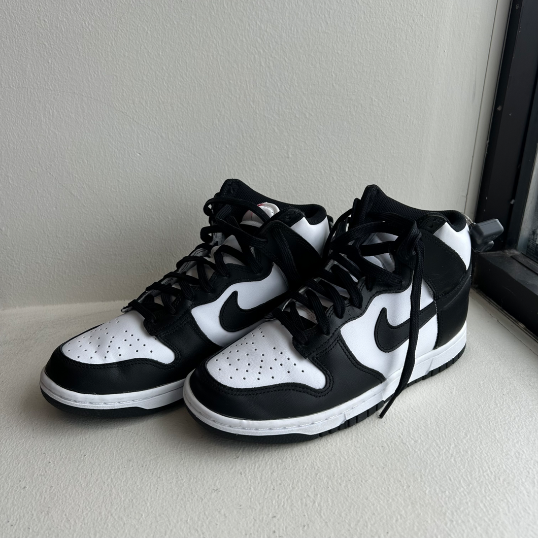Nike Casual Shoes Womens 8