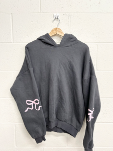 Edikted Sweatshirt Size Large