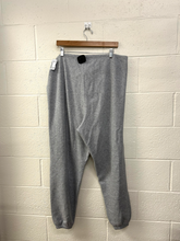 Load image into Gallery viewer, Skims Pants Size Extra Large
