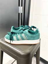 Load image into Gallery viewer, Adidas Casual Shoes Womens 8.5

