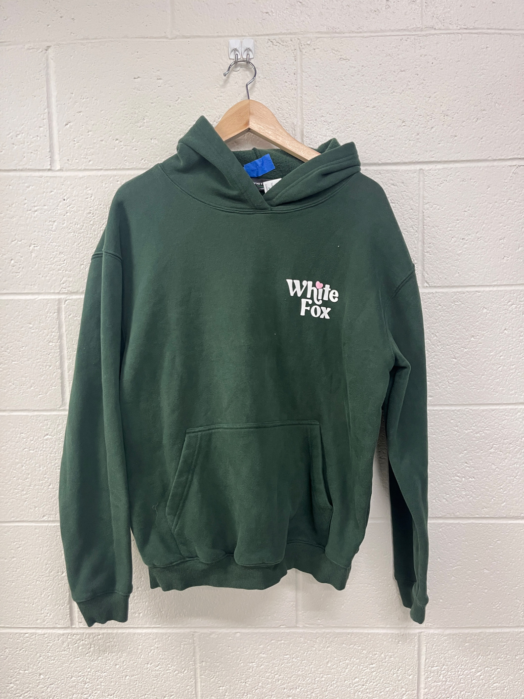 White Fox Sweatshirt Size Medium