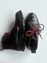 Load image into Gallery viewer, Casual Shoes Womens 10
