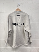 Load image into Gallery viewer, Fear Of God Essentials Sweatshirt Size Small
