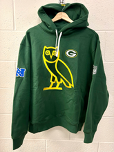 Load image into Gallery viewer, Octobers Very Own Sweatshirt Size Large
