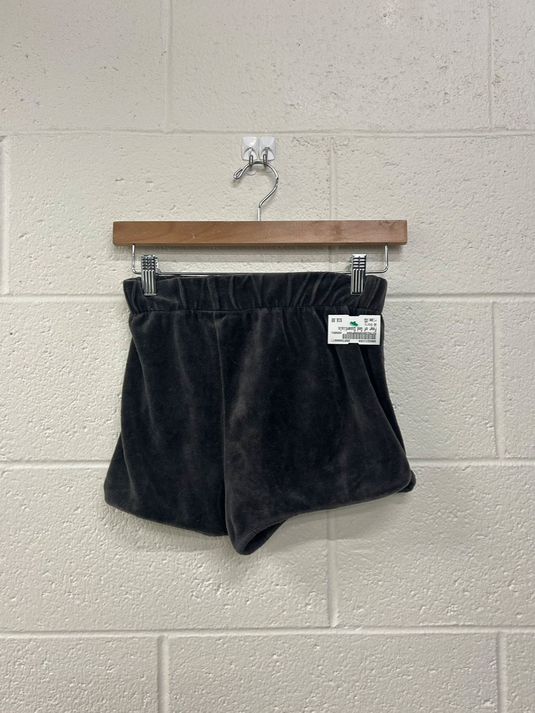 Fear Of God Essentials Shorts Size Extra Small