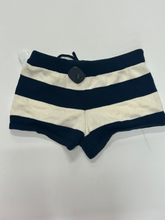 Load image into Gallery viewer, Edikted Shorts Size Small
