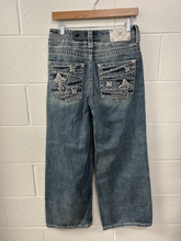 Load image into Gallery viewer, Miss Me Denim Size 0 (24)
