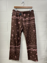 Load image into Gallery viewer, Darc Sports Pants Size Medium

