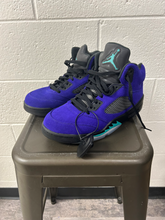 Load image into Gallery viewer, Air Jordan Mens Athletic Shoes Mens 9
