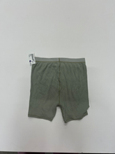 Load image into Gallery viewer, Skims Shorts Size Extra Large
