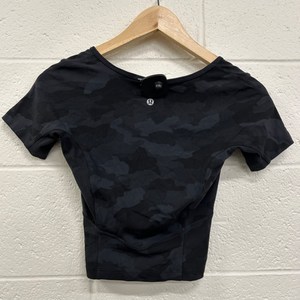 Lulu Lemon Athletic Top Size Small