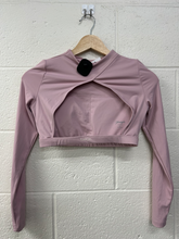 Load image into Gallery viewer, Young La Athletic Top Size Small
