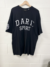Load image into Gallery viewer, Darc Sports Short Sleeve Top Size Medium
