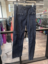 Load image into Gallery viewer, Brandy Melville Pants Size Small

