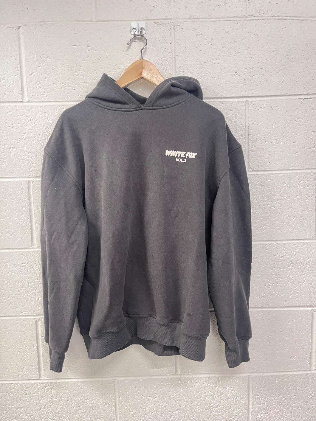 White Fox Sweatshirt Size Medium