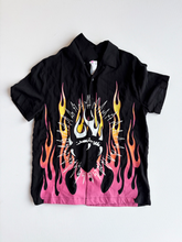 Load image into Gallery viewer, Ed Hardy Short Sleeve Top Size Medium
