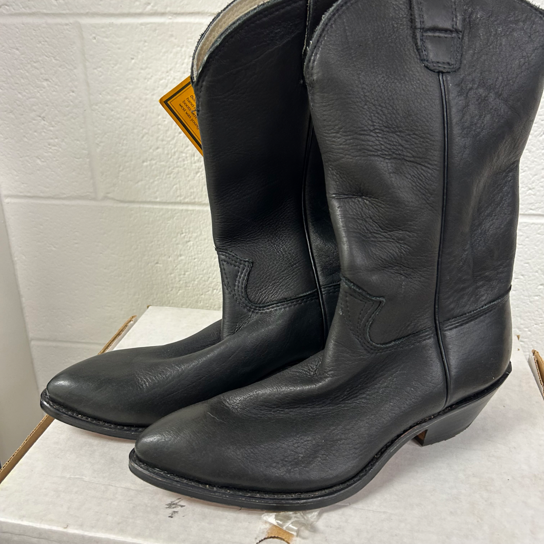 Boots Womens 11