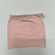 Load image into Gallery viewer, Edikted Short Skirt Size Extra Small
