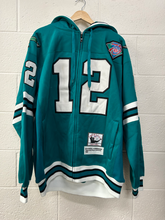 Load image into Gallery viewer, Mitchell &amp; Ness Mens Fan Apparel Size XXL
