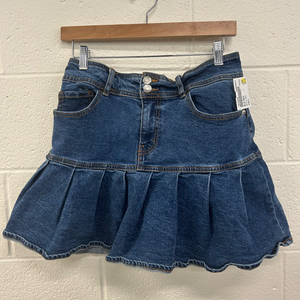 Wild Fable Short Skirt Size Large