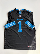 Load image into Gallery viewer, Nike Athletic Top Size XXL
