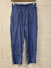 Load image into Gallery viewer, Lulu Lemon Athletic Pants Size Medium
