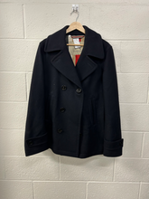 Load image into Gallery viewer, Burberry Heavy Outerwear Size Medium
