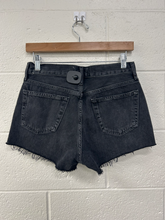 Load image into Gallery viewer, Agolde Shorts Size 0
