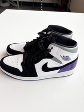 Load image into Gallery viewer, Jordan Mens Athletic Shoes Mens 14
