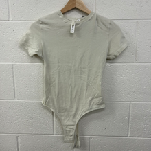 Load image into Gallery viewer, Skims Womens Tops Bodysuit Size Medium

