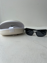 Load image into Gallery viewer, Sunglasses
