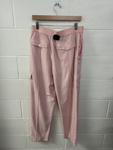 Load image into Gallery viewer, Athleta Athletic Pants Size Large
