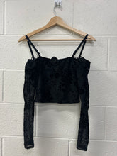 Load image into Gallery viewer, Windsor Long Sleeve Size Extra Small
