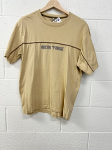 T-shirt Size Small