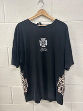 Load image into Gallery viewer, Darc Sports T-shirt Size Large
