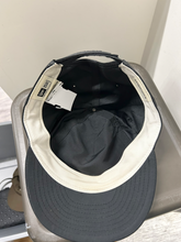Load image into Gallery viewer, Hat
