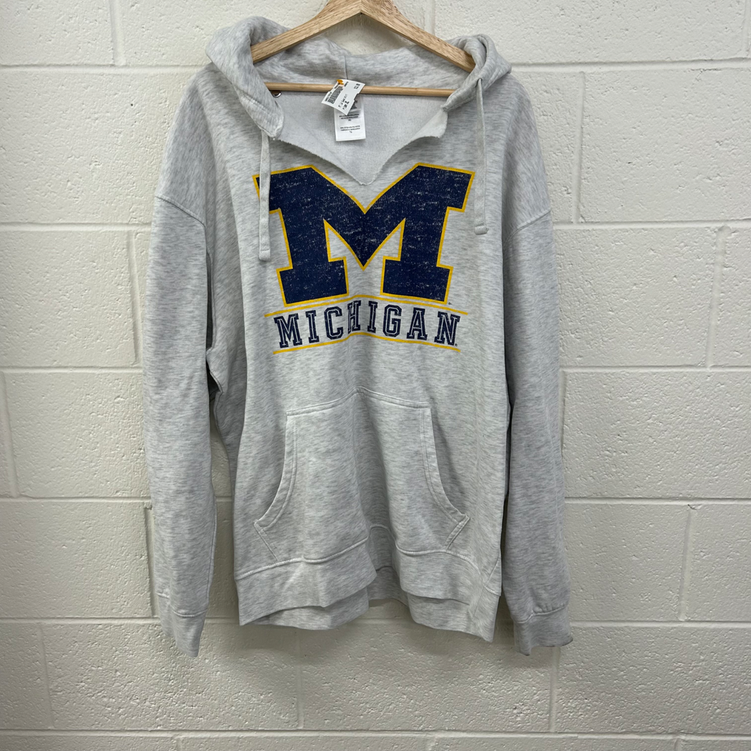 Sweatshirt Size Extra Large